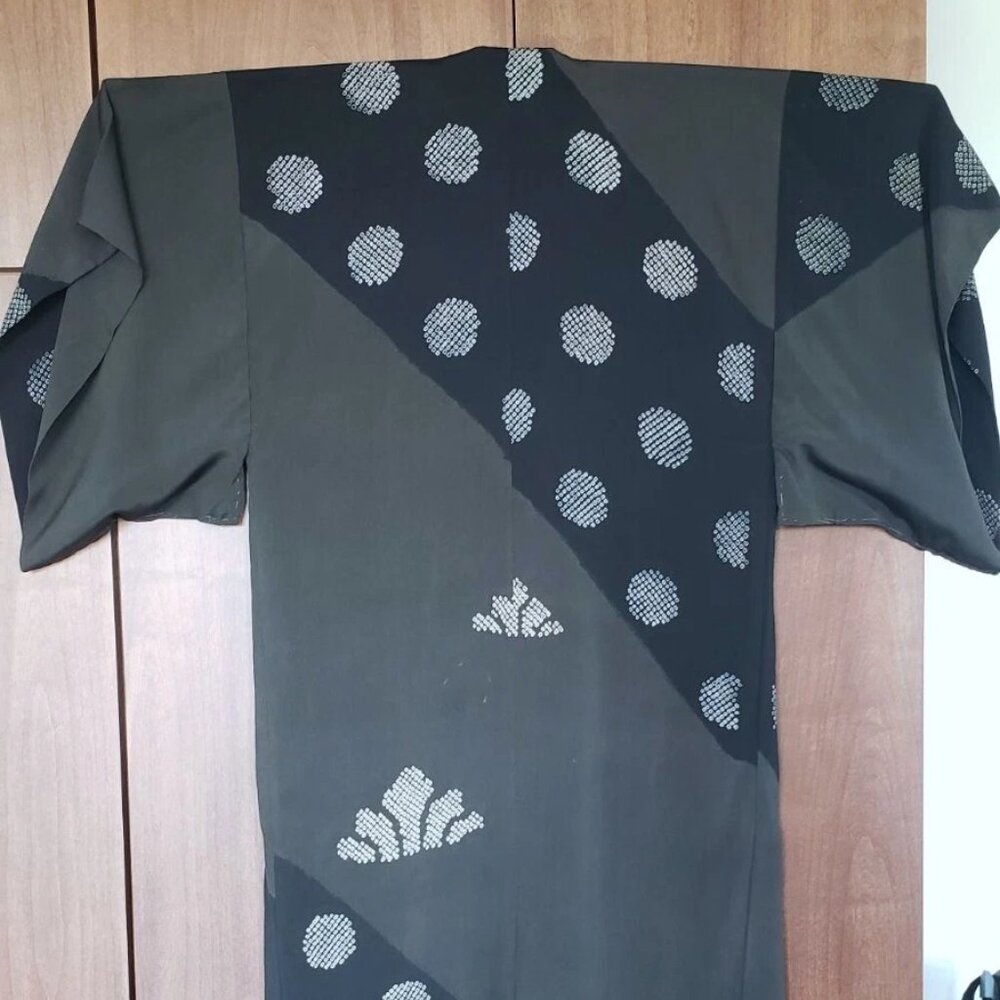 Vintage men's Japanese silk kimono